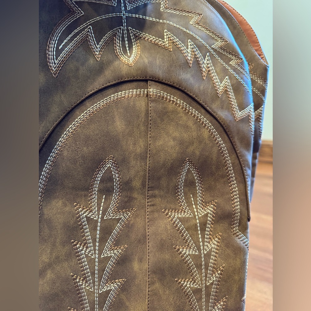 NIB Thigh High Brown Embroidered Cowboy Boots - Picture 11 of 15